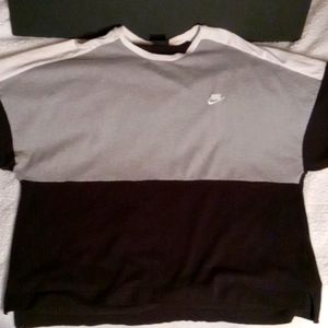 Nike 3XL Black White & Grey Shirt